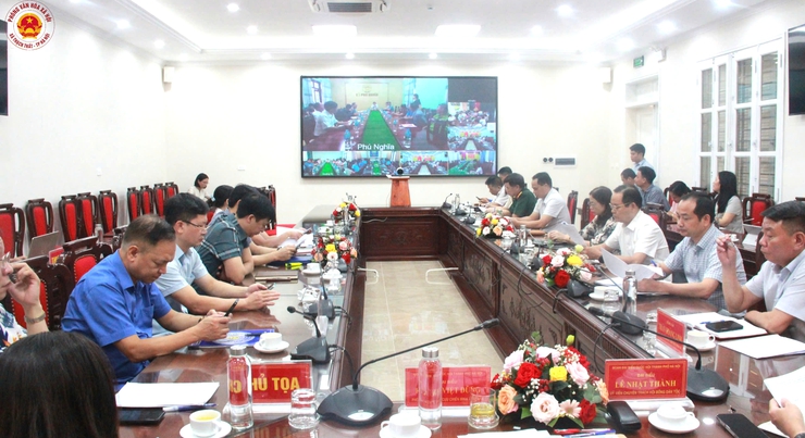 Đoàn đại biểu Quốc hội TP Hà Nội (đơn vị số 8) tiếp xúc cử tri sau Kỳ họp thứ 9, Quốc hội khóa XV - Điểm cầu chính tại xã Thạch Thất- Ảnh 2.