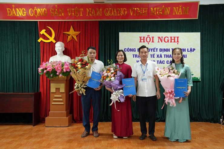 Xã Thanh Oai: Công bố Quyết định thành lập Trạm y tế xã và công tác cán bộ- Ảnh 5.