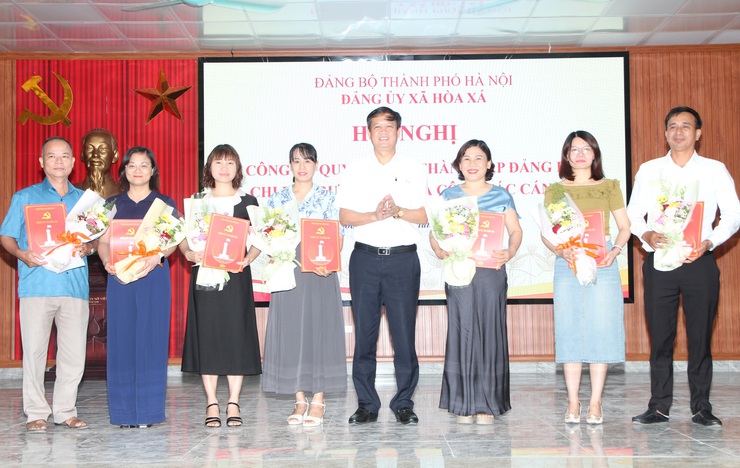 Hòa Xá: công bố quyết định thành lập tổ chức cơ sở Đảng trực thuộc và công tác cán bộ- Ảnh 2.