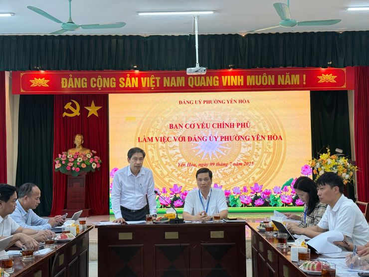 Đoàn công tác Ban Cơ yếu Chính phủ làm việc với Đảng uỷ phường Yên Hoà về tình hình vận hành điều hành tác nghiệp có bảo mật- Ảnh 2.