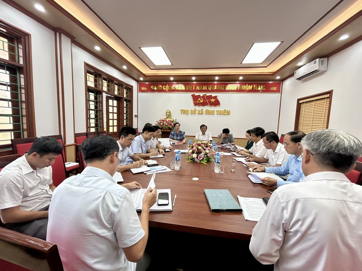 Tiểu ban Văn kiện Đại hội Đại biểu Đảng bộ xã Ứng Thiên tổ chức Hội nghị triển khai nhiệm vụ- Ảnh 5.