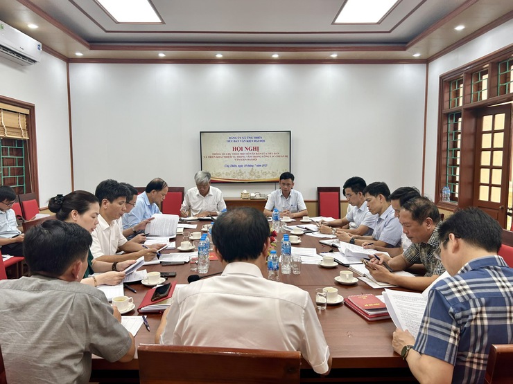 Tiểu ban Văn kiện Đại hội Đại biểu Đảng bộ xã Ứng Thiên tổ chức Hội nghị triển khai nhiệm vụ- Ảnh 4.