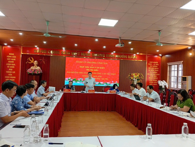 Hội nghị Tiểu ban Văn kiện Đại hội Đảng bộ phường lần thứ I, nhiệm kỳ 2025 - 2030 thành công tốt đẹp- Ảnh 3.