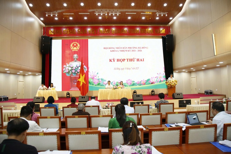 HĐND phường Hà Đông họp kỳ thứ 2 quyết nghị nhiều nội dung về phát triển kinh tế, xã hội- Ảnh 3.