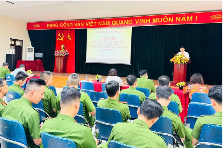 Phường Láng tiếp nhận, bàn giao các cơ sở theo phân cấp trong phòng cháy, chữa cháy- Ảnh 3.