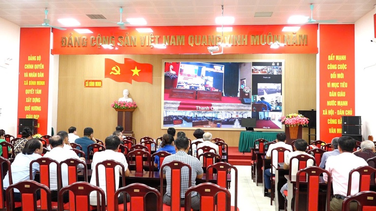 Đoàn đại biểu Quốc hội Thành phố Hà Nội tiếp xúc cử tri sau Kỳ họp thứ 9, Quốc hội khoá XV theo hình thức  trực tiếp và trực tuyến- Ảnh 2.