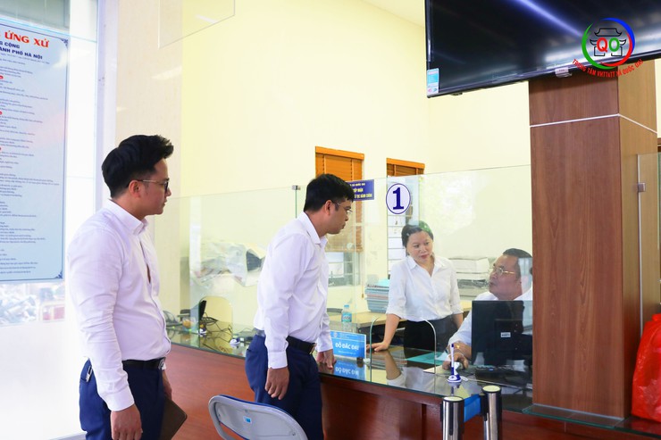Thanh niên xã Quốc Oai xung kích hỗ trợ vận hành mô hình chính quyền địa phương hai cấp- Ảnh 2.