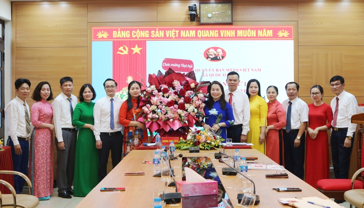 Đại hội Chi bộ Cơ quan Mặt trận Tổ quốc Việt Nam xã Quốc Oai lần thứ nhất, nhiệm kỳ 2025-2030- Ảnh 8.