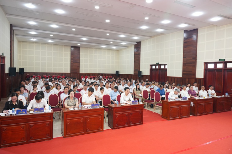 HĐND xã Phù Đổng thông qua 8 nghị quyết tại kỳ họp- Ảnh 1.