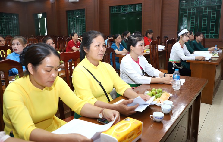 Hội Liên hiệp Phụ nữ xã Yên Xuân tổ chức hội nghị Ban Chấp hành lần thứ nhất- Ảnh 3.