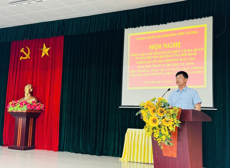 Phường Phú Lương triển khai Kế hoạch tổ chức Lễ ra quân tuyên truyền mô hình chính quyền địa phương hai cấp; đảm bảo TTĐT, TT ATGT- Ảnh 1.