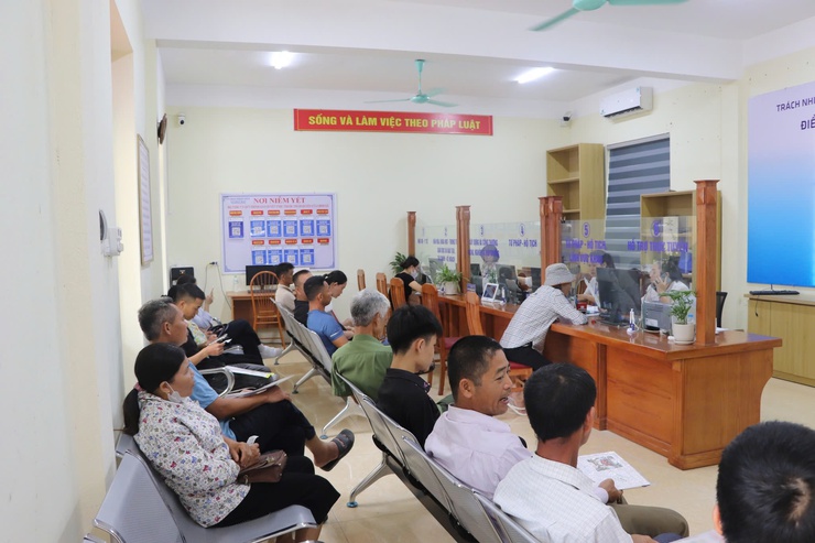 Xã Bất Bạt – Thành phố Hà Nội, nâng cao chất lượng Điểm phục vụ hành chính công để phục vụ người dân tốt hơn.- Ảnh 4.