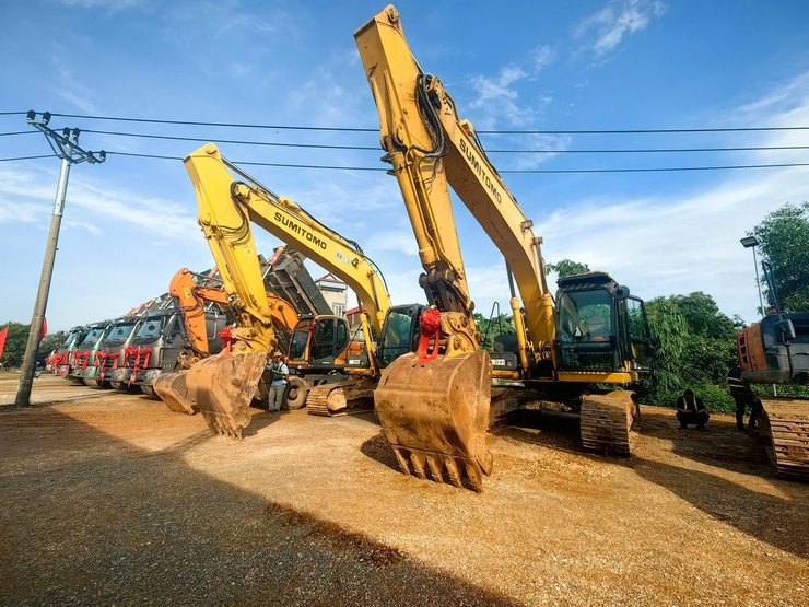 Xã Tiến Thắng khởi công xây dựng tuyến đường nối từ đường 23B đi cảng Chu Phan- Ảnh 4.