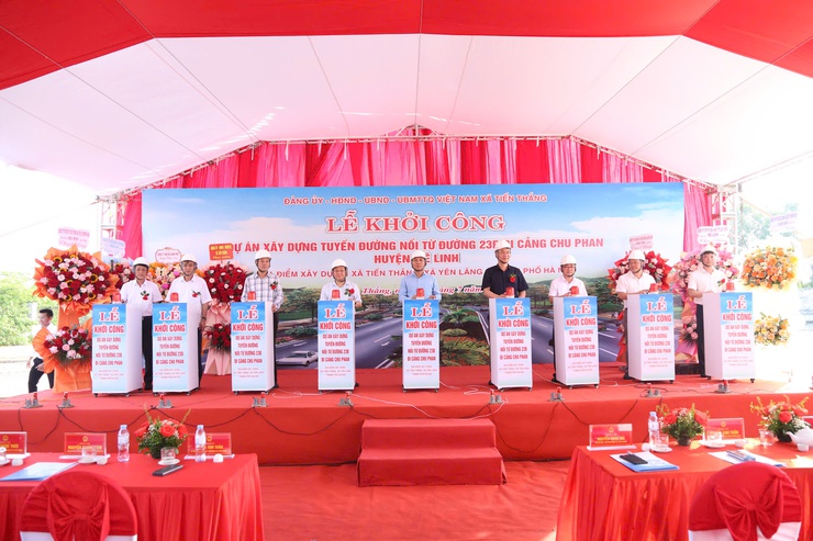 Xã Tiến Thắng khởi công xây dựng tuyến đường nối từ đường 23B đi cảng Chu Phan- Ảnh 2.