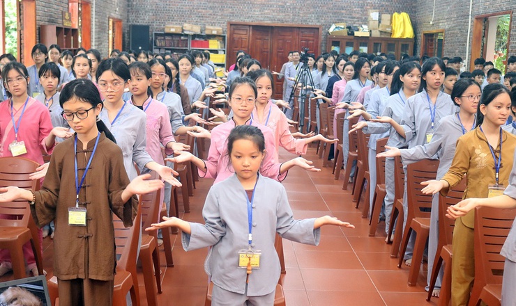 Khóa tu mùa hè tại chùa Hạnh Bồ, chùa Đông Nam an toàn đúng quy định- Ảnh 2.