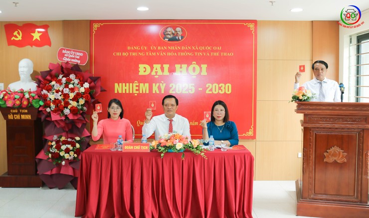 Chi bộ Trung tâm Văn hóa Thông tin và Thể thao (VHTT&TT) xã Quốc Oai tổ chức thành công Đại hội Chi bộ lần thứ I, nhiệm kỳ 2025 – 2030- Ảnh 12.