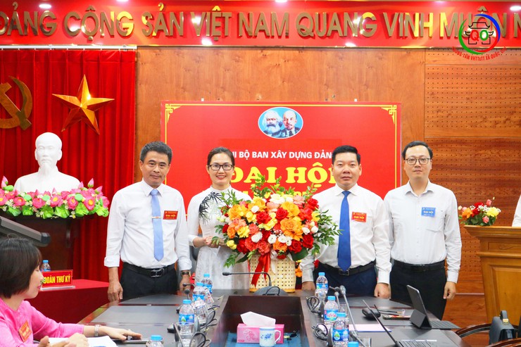 Đại hội Chi bộ Ban xây dựng Đảng xã Quốc Oai lần thứ nhất, nhiệm kỳ 2025 - 2030- Ảnh 2.