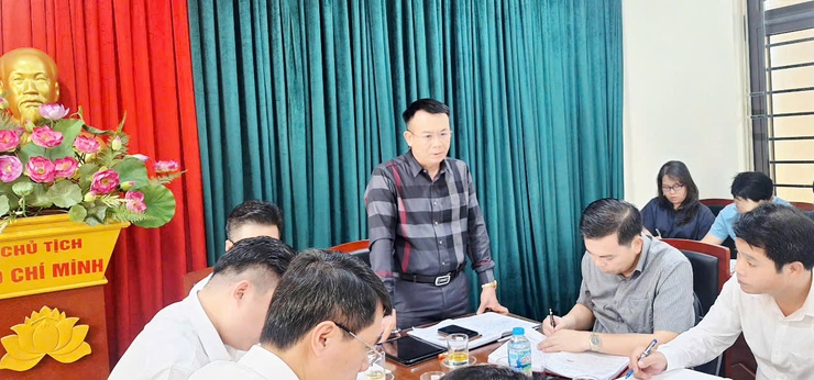 Thường trực Đảng uỷ xã Hát Môn làm việc với Phòng Kinh tế- Ảnh 6.