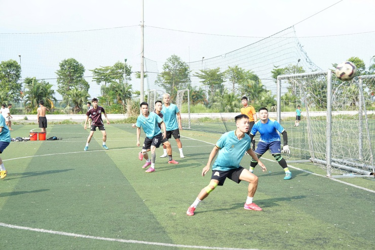 Khởi tranh Giải bóng đá Thanh niên xã Thanh Oai năm 2025- Ảnh 8.