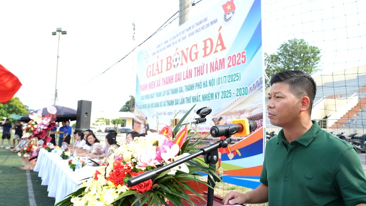 Khởi tranh Giải bóng đá Thanh niên xã Thanh Oai năm 2025- Ảnh 2.