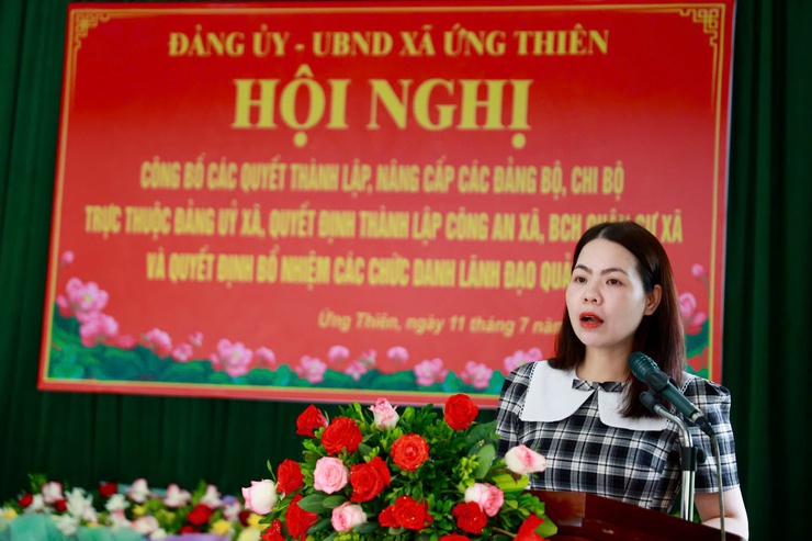 Hội nghị công bố các Quyết định tại xã Ứng Thiên- Ảnh 5.