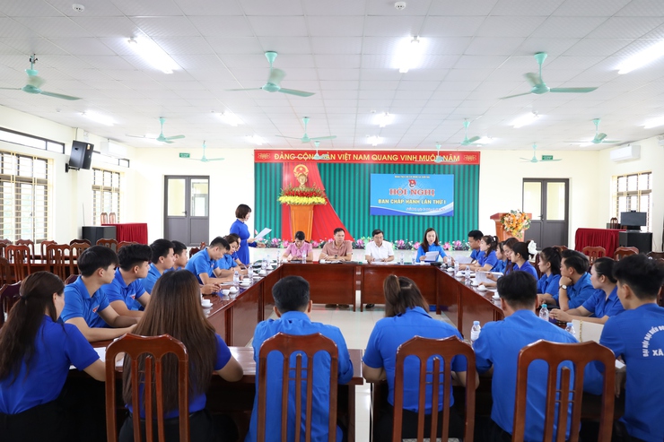 Đoàn xã Suối Hai tổ chức Hội nghị Ban Chấp hành lần thứ nhất, nhiệm kỳ 2025-2030- Ảnh 2.