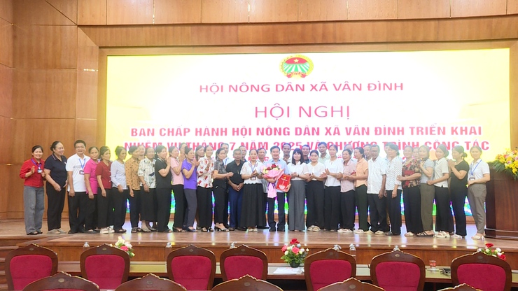 HỘI NÔNG DÂN XÃ VÂN ĐÌNH TRIỂN KHAI NHIỆM VỤ TRỌNG TÂM THÁNG 7 VÀ 6 THÁNG CUỐI NĂM 2025- Ảnh 2.