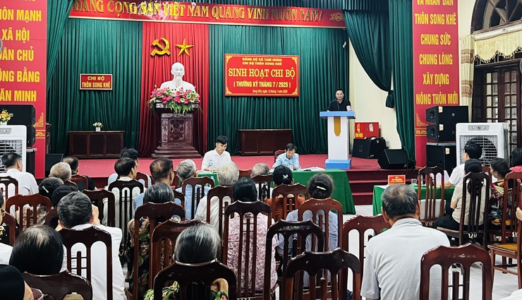 Bí thư Đảng uỷ xã Tam Hưng - Bùi Văn Sáng dự sinh hoạt Chi bộ tại thôn Song Khê- Ảnh 4.