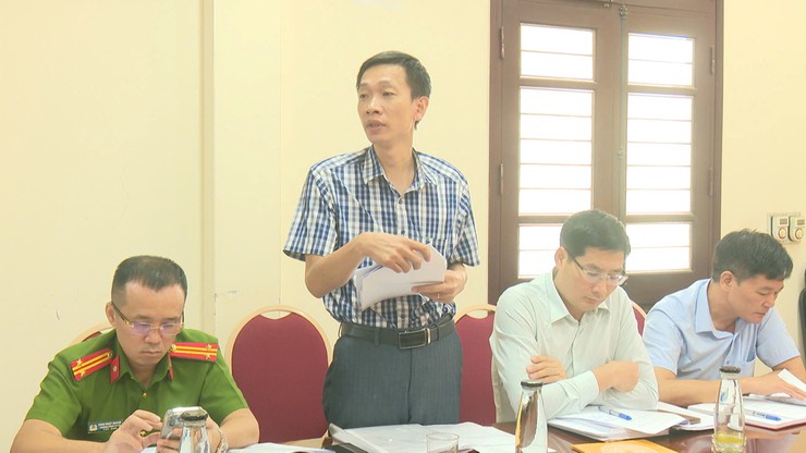        BCH Đảng bộ xã đóng góp ý kiến vào dự thảo văn kiện trình Đại hội đại biểu Đảng bộ xã nhiệm kỳ 2025-2030 - Ảnh 7.