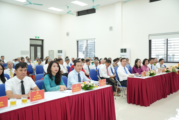 Xây dựng phường Láng trở thành đơn vị hành chính kiểu mẫu- Ảnh 1.