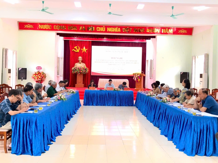  Hội nghị lấy ý kiến góp ý dự thảo Báo cáo Chính trị- Ảnh 1.