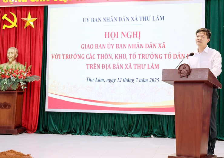 HỘI NGHỊ GIAO BAN ỦY BAN NHÂN DÂN XÃ VỚI TRƯỞNG THÔN, KHU, TỔ TRƯỞNG TỔ DÂN PHỐ TRÊN ĐỊA BÀN XÃ THƯ LÂM- Ảnh 2.