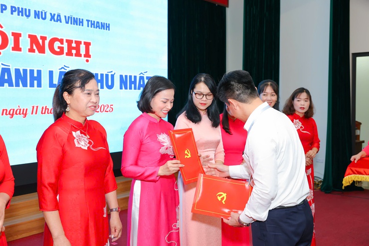Hội LHPN xã Vinh Thanh tổ chức Hội nghị Ban chấp hành lần thứ nhất, nhiệm kỳ 2021-2026.- Ảnh 4.