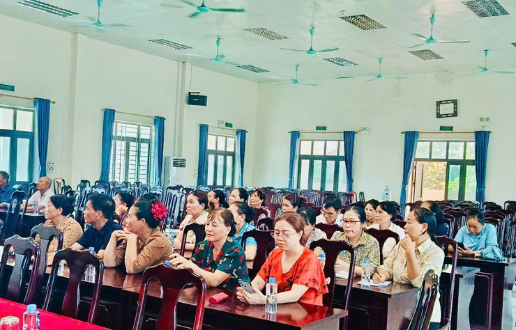 THÀNH LẬP HỘI NÔNG DÂN XÃ TAM HƯNG: TĂNG CƯỜNG SỨC MẠNH TỔ CHỨC HỘI SAU SẮP XẾP HÀNH CHÍNH- Ảnh 1.