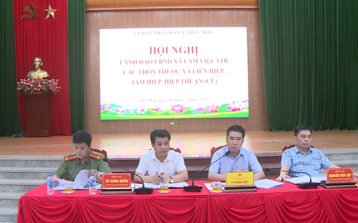 Lãnh đạo UBND xã Hát Môn làm việc với các thôn thuộc xã Liên Hiệp, Tam Hiệp, Hiệp Thuận  (cũ) về tác quản lý đất đai và các thiết chế văn hoá- Ảnh 1.
