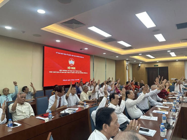Mặt trận Tổ quốc Việt Nam phường Đống Đa phát động đợt thi đua đặc biệt- Ảnh 4.