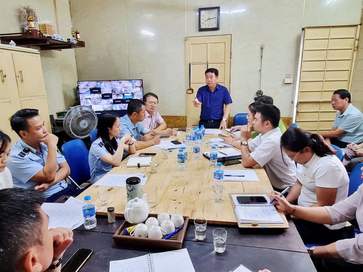 UBND phường Đại Mỗ kiểm tra công tác đảm bảo an toàn vệ sinh thực phẩm tại  chợ Phùng Khoang- Ảnh 3.