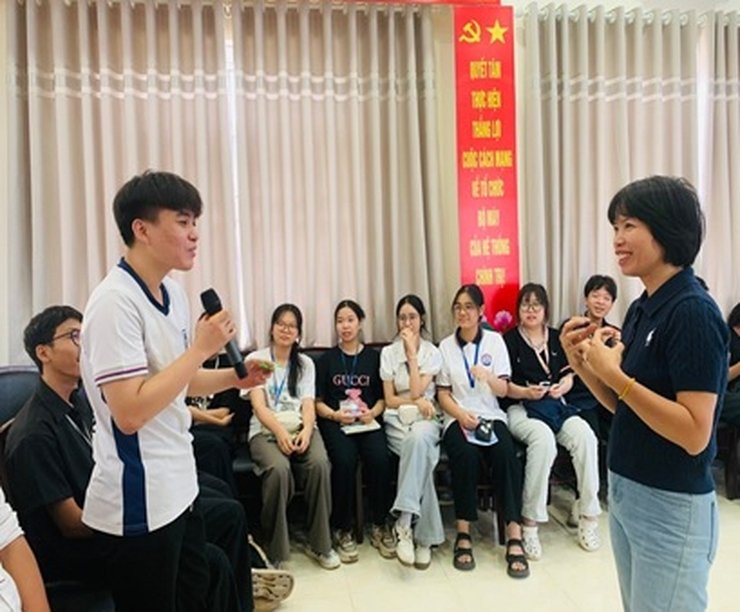 Tổ chức sinh hoạt Câu lạc bộ Toả Sáng tháng 7- Ảnh 5.