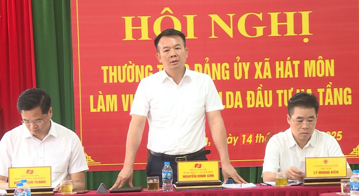 Thường trực Đảng uỷ xã Hát Môn làm việc với Ban Quản lý Dự án Đầu tư - Hạ tầng xã- Ảnh 1.