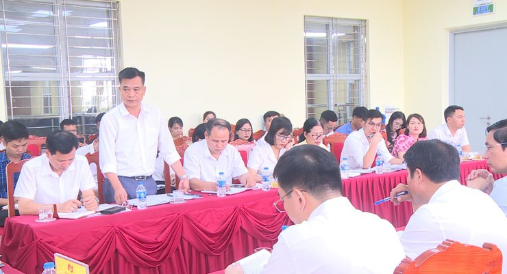 Thường trực Đảng uỷ xã Hát Môn làm việc với Ban Quản lý Dự án Đầu tư - Hạ tầng xã- Ảnh 4.