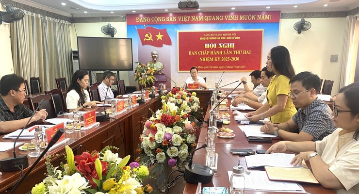 PHƯỜNG VĂN MIẾU- QUỐC TỬ GIÁM KIỆN TOÀN TỔ CHỨC ĐẢNG, CHUẨN BỊ ĐẠI HỘI NHIỆM KỲ 2025-2030- Ảnh 3.