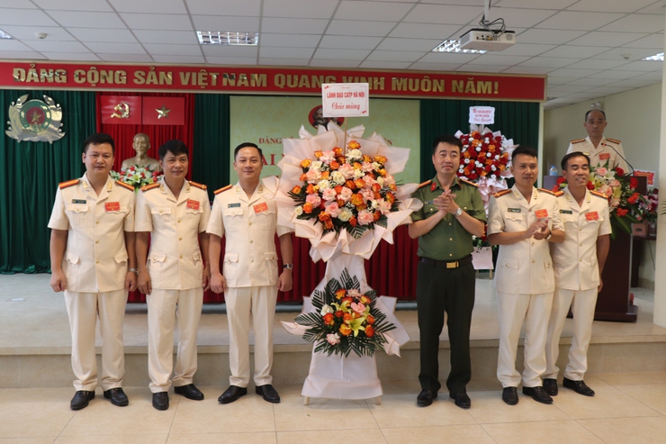 Đại hội Đảng bộ Công an xã Phú Xuyên lần thứ nhất, nhiệm kỳ 2025 – 2030- Ảnh 2.