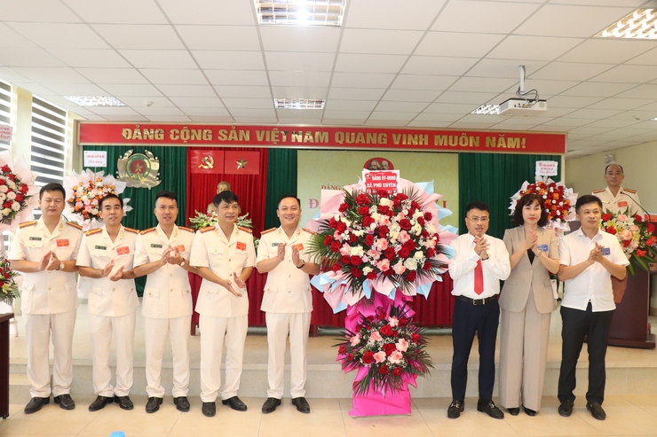 Đại hội Đảng bộ Công an xã Phú Xuyên lần thứ nhất, nhiệm kỳ 2025 – 2030- Ảnh 4.