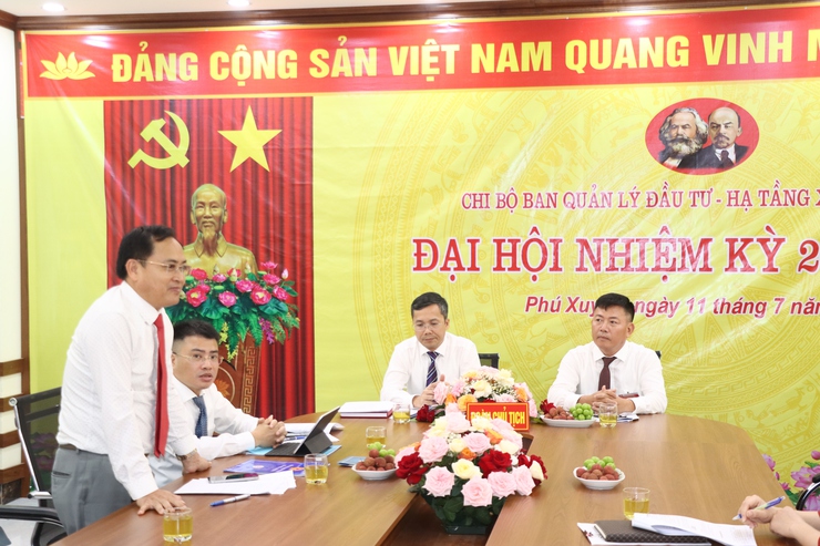 Các chi bộ tổ chức thành công đại hội chi bộ nhiệm kỳ 2025 - 2030- Ảnh 3.