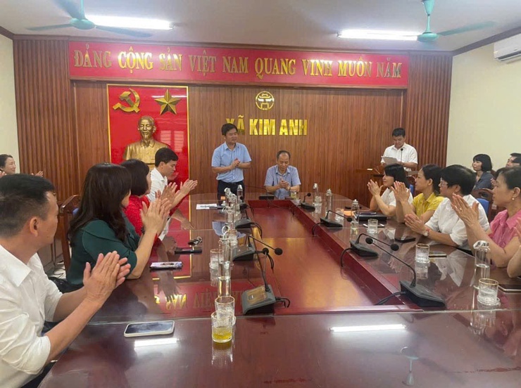 XÃ KIM ANH CÔNG BỐ CÁC QUYẾT ĐỊNH VỀ TỔ CHỨC BỘ MÁY VÀ CÁN BỘ QUẢN LÝ CÁC CƠ SỞ GIÁO DỤC- Ảnh 6.