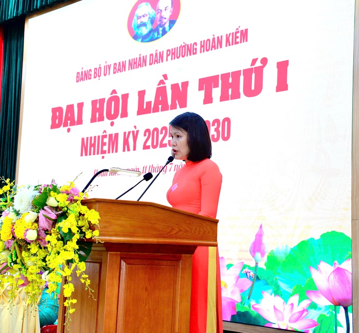 Đại hội Đảng bộ Uỷ ban nhân dân phường Hoàn Kiếm lần thứ I, nhiệm kỳ 2025 – 2030, bước chuyển mình để gần dân, sát dân, phục vụ Nhân dân- Ảnh 14.