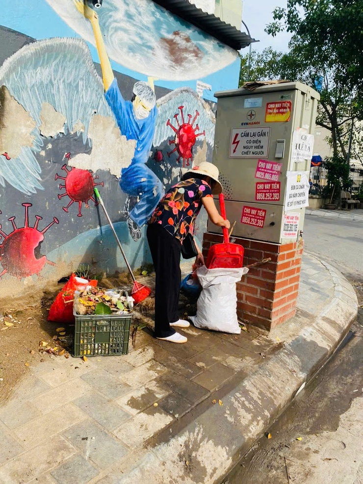 Ủy ban MTTQ Việt Nam phường Phú Thượng phát động phong trào thi đua “Phú Thượng xanh – sạch – đẹp, hành động từ trái tim” chào mừng thực hiện mô hình chính quyền địa phương 2 cấp- Ảnh 8.