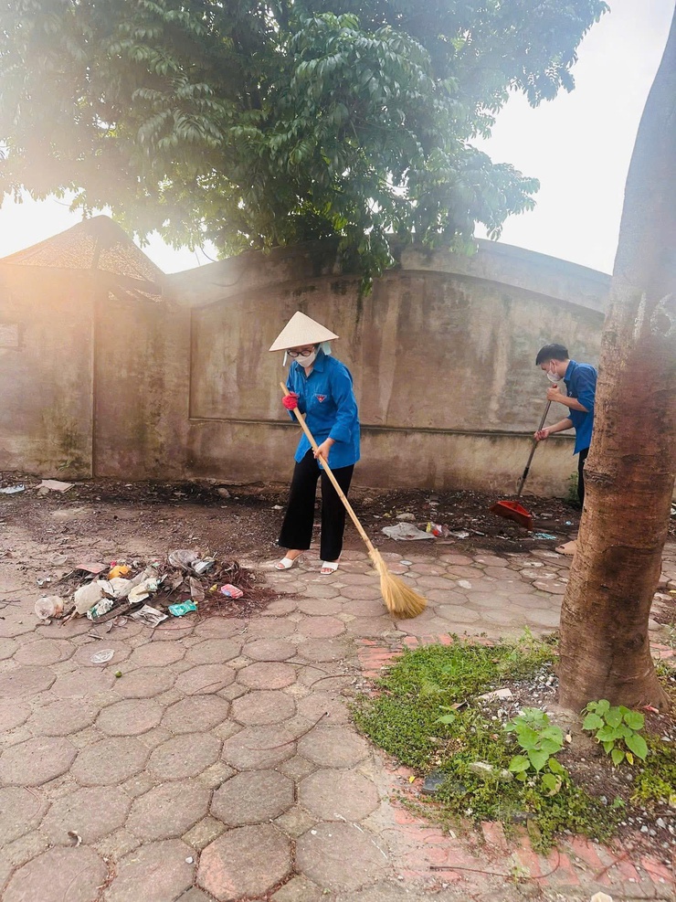 Đoàn thanh niên phường Thanh Liệt: Ra quân vệ sinh môi trường ngày thứ 7 tình nguyện và chủ nhật xanh bảo vệ môi trường- Ảnh 5.