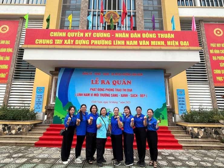 Trường tiểu học Trần Phú đồng loạt ra quân hưởng ứng phong trào "sáng - xanh - sạch - đẹp"- Ảnh 6.