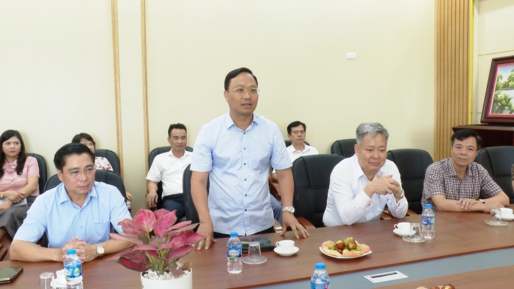 HỘI ĐỒNG HƯƠNG ỨNG HÒA THĂM VÀ TẶNG QUÀ XÃ ỨNG HÒA.- Ảnh 3.